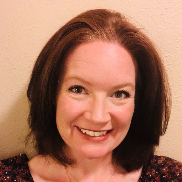 Meet your Posher, Erika - Picture 1 of 1